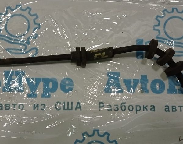 Шланг тормозной передний левый Chrysler 200 15-17 68213497AC