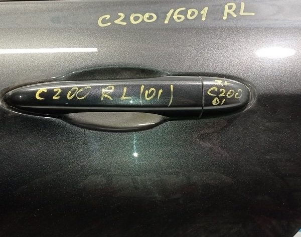 Заглушка внешней ручки зад лев Chrysler 200 15-17 1YB57JSCAB