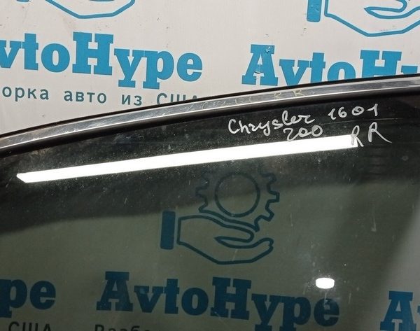 Молдинг двери верхний зад прав Chrysler 200 15-17 хром 68144964AE