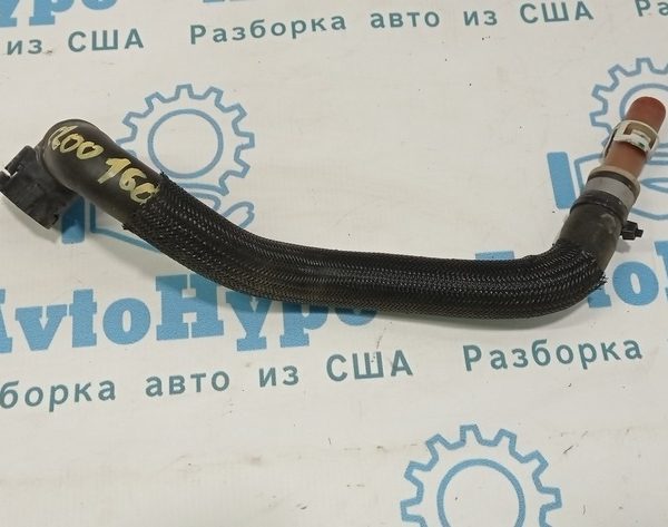 Патрубок печки Chrysler 200 15-17 68104972AA