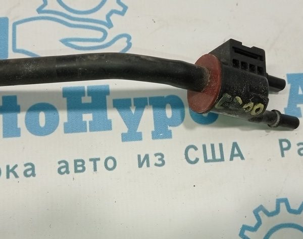 Электромагнитный клапан топливного бака Chrysler 200 15-17 2.4 04627182AA