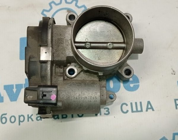 Дроссельная заслонка Chrysler 200 15-17 2.4 4891970AB