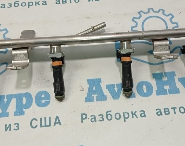 Форсунка (распылитель) Chrysler 200 15-17 2.4 4593986AB