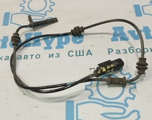 Датчик ABS зад прав Chrysler 200 15-17 68155899AB