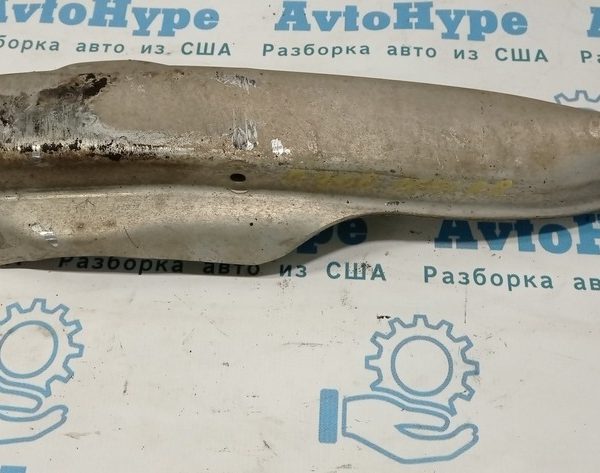 Рычаг нижний под пружину зад прав Chrysler 200 15-17 68200065AC