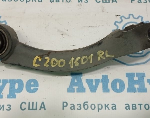 Рычаг верхний зад лев Chrysler 200 15-17 68207620AA