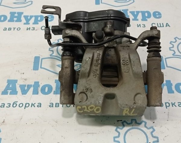 Суппорт зад лев Chrysler 200 15-17 электро 68225305AB