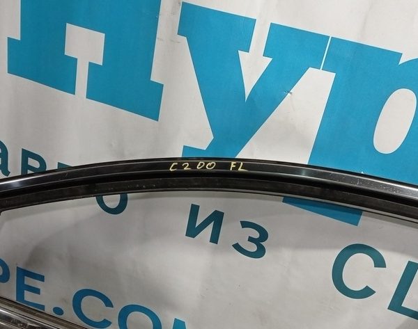 Молдинг двери верхний перед лев Chrysler 200 15-17 хром 68144955AE