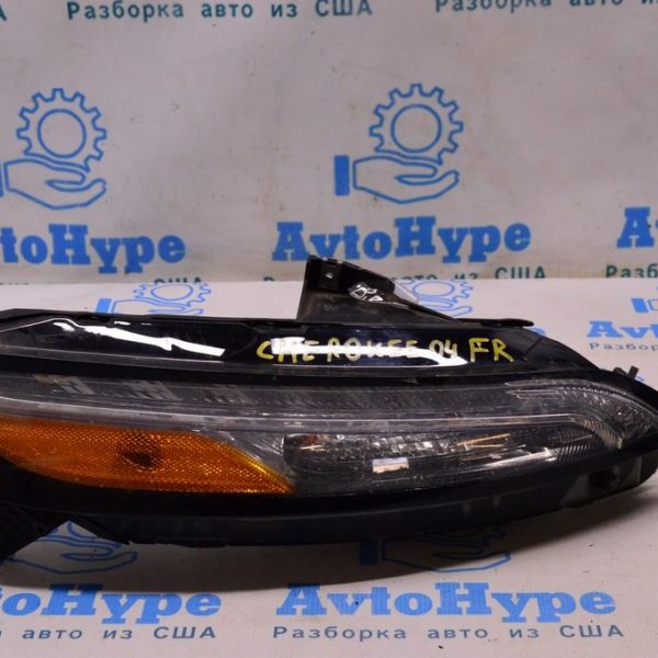 Поворотник ДХО прав Jeep Cherokee KL 14- с блоком (04) деф.1 крепления 68157102AN