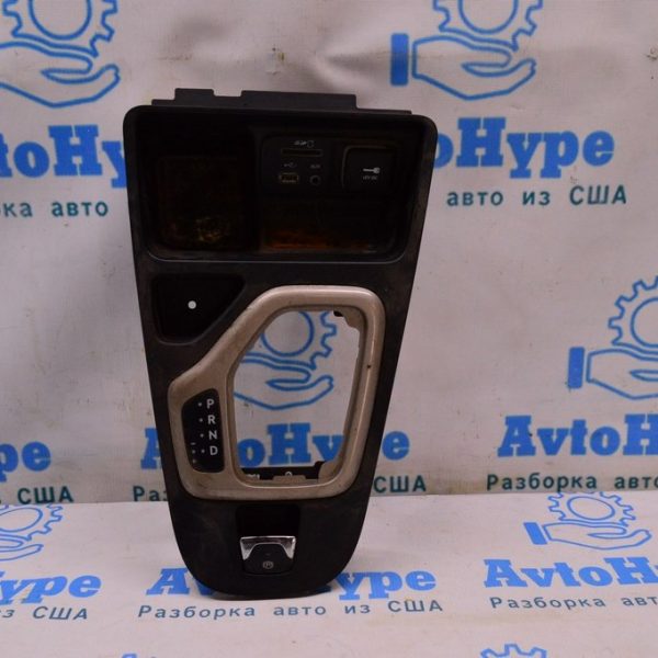 Обрамление шифтера АКПП Jeep Cherokee KL 14-18 FWD 1UJ61DX9AC