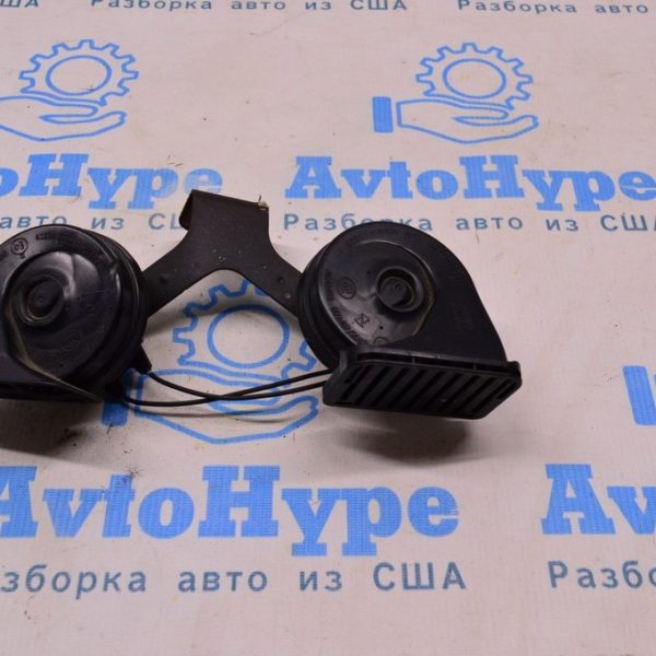 Сигнал в сборе  2 шт Jeep Cherokee KL 14- (04) 68235295AC