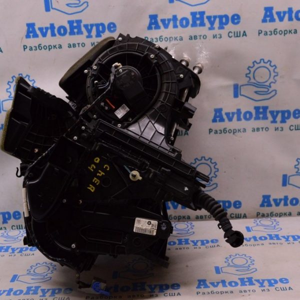 Печка в сборе Jeep Cherokee KL 14- (04) 68223048AD