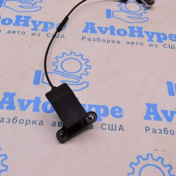 Ручка открытия замка капота подкапотная Jeep Cherokee KL 14-18 с тросиком 68143167AB