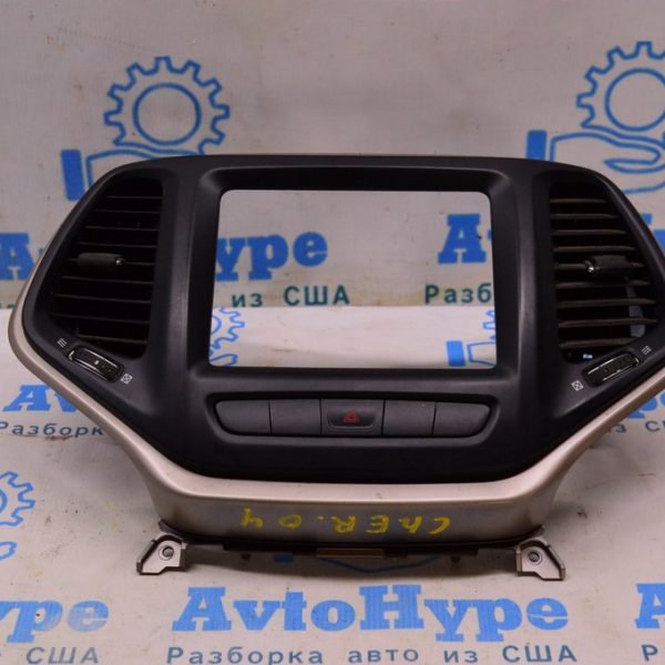 Обрамление магнитолы с воздуховодами Jeep Cherokee KL 14-18 под большой дисплей (04) 6MC951SAAB