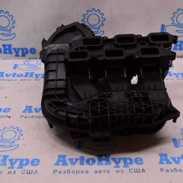 Коллектор впускной Jeep Cherokee KL 14- 3.2 (04) 68240667AC