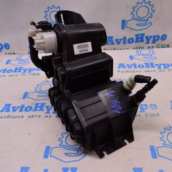 Канистра с углем абсорбер Jeep Cherokee KL 14- (04) 68152022AB