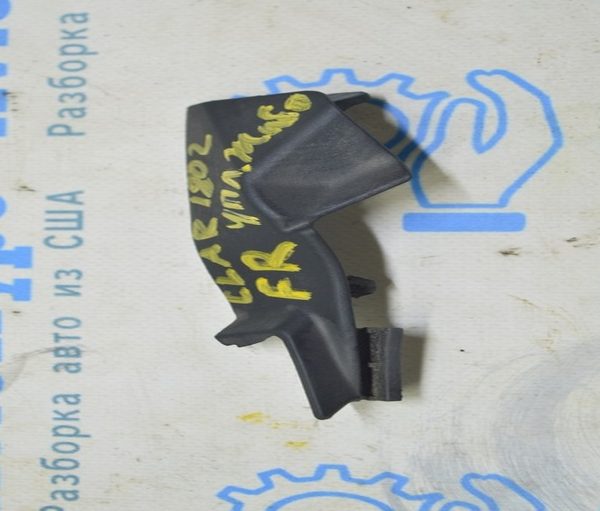 Уплотнитель решетки дворников правый Honda Clarity 18-21 usa 74213-TRT-A10