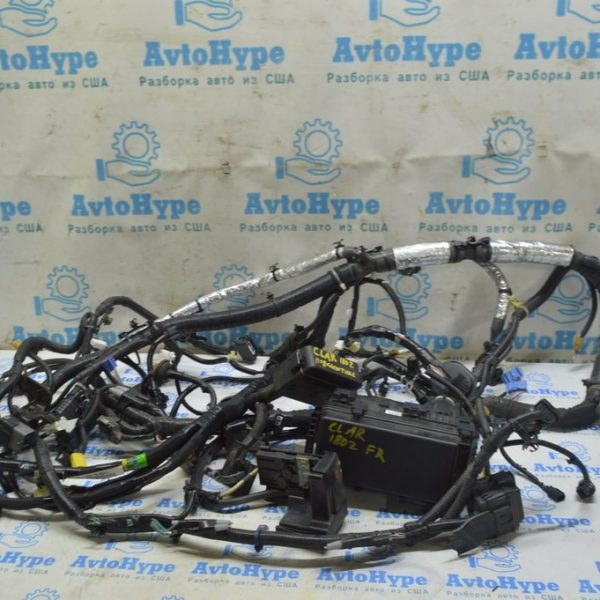 Проводка подкапотная с блоком предохранителей Honda Clarity 18-21 usa (02) 32200-TRW-A10