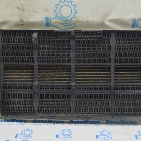 Сетка между радиаторами Honda Clarity 18-21 usa 1J082-5WJ-A00