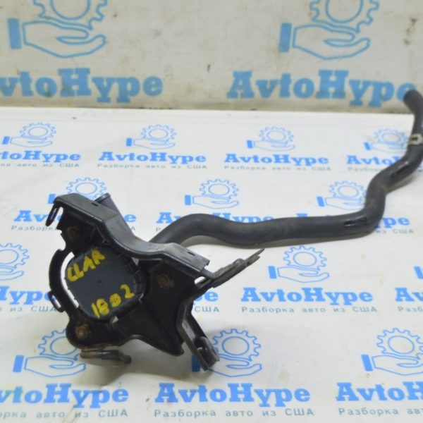 Насос системы охлаждения Honda Clarity 18-21 usa (02) с кронштейном 1J200-58G-A01