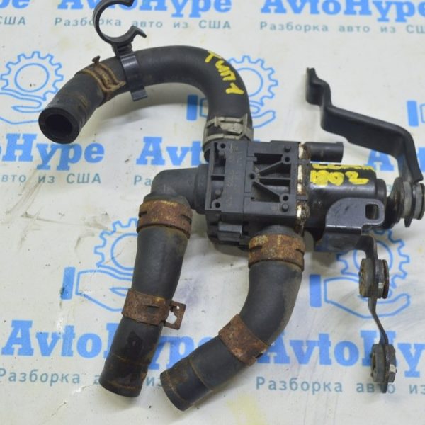 Клапан системы охлаждения Honda Clarity 18-21 usa с кронштейном тип1 79718-TRW-A00