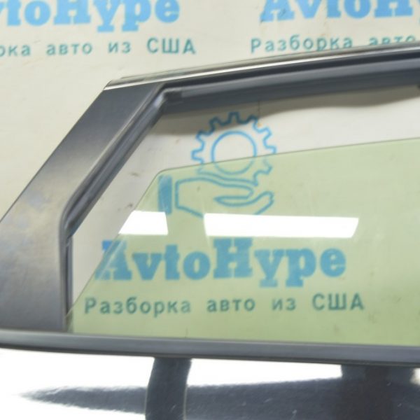 Накладка двери боковая задняя правая Honda Clarity 18-21 usa задняя 72721-TRV-A02