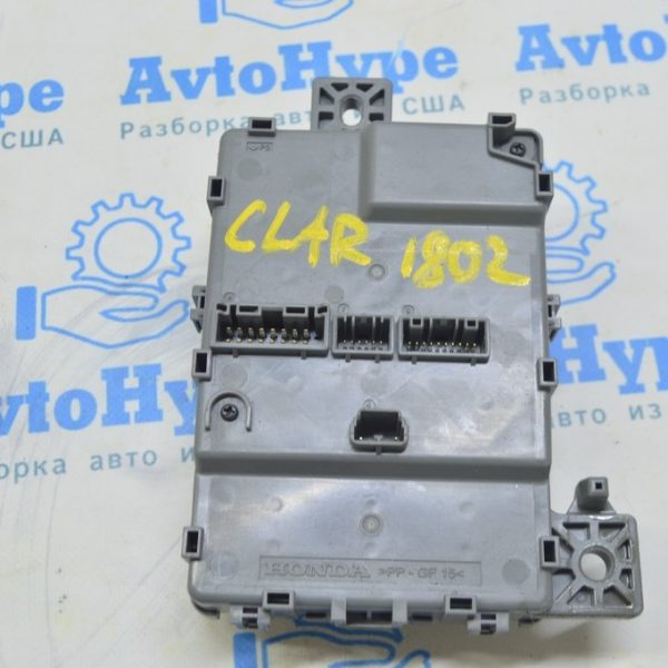 Блок предохранителей подторпедный Honda Clarity 18-21 usa (02) 38200-TRW-A01