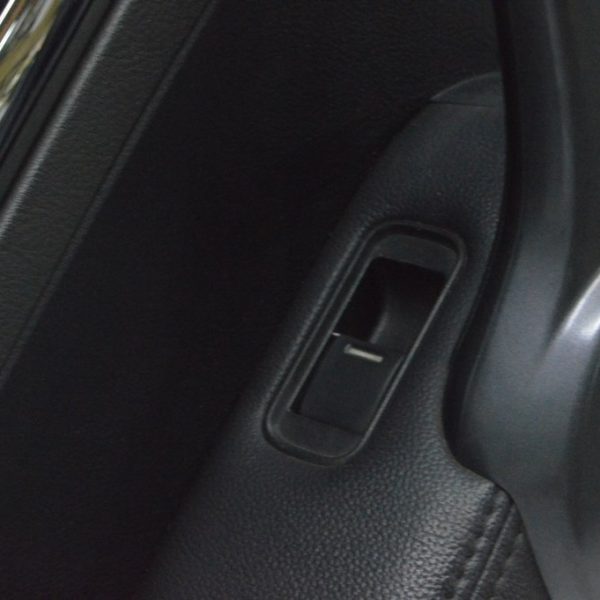 Управление стеклоподъемником зад лев Honda CRV 07-11 35760-SWA-J01