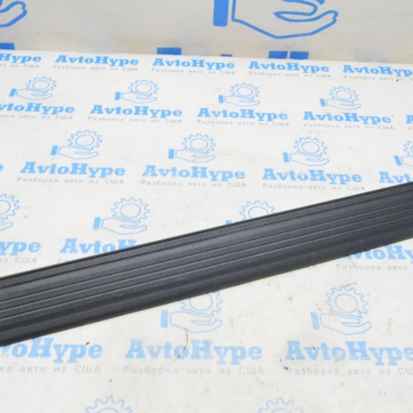 Накладка порога внешн перед лев Honda CRV 07-11 черн 84252-SWA-A01ZB
