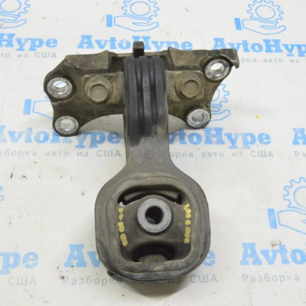 Кронштейн правой нижней подушки двигателя Honda CRV 07-11 2.4 50690-SWA-A00