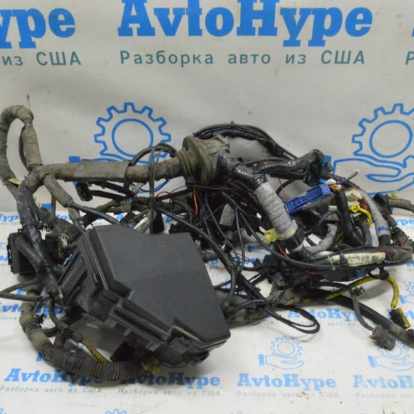 Проводка подкапотная с блоком предохранителей Honda CRV 07-11 (01) 32200-SXS-A31