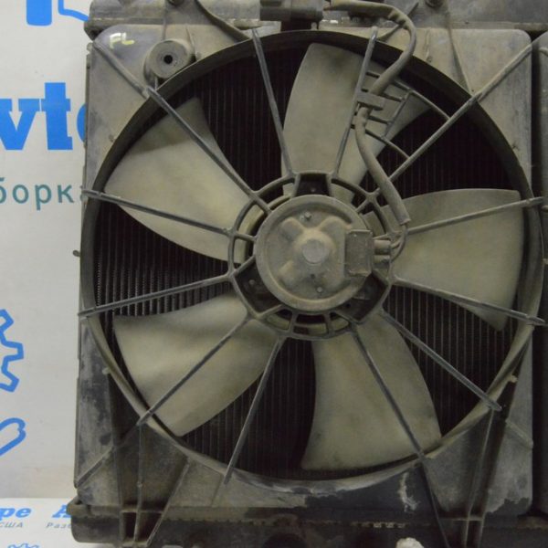 Крыльчатка вентилятора охлаждения лев Honda CRV 07-11 19020-PNA-003