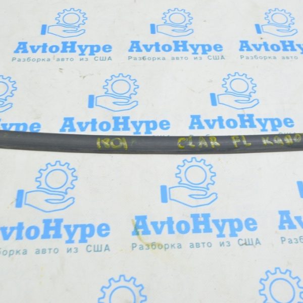 Уплотнитель капота левый Honda Clarity 18-21 usa 74147-TRT-A01