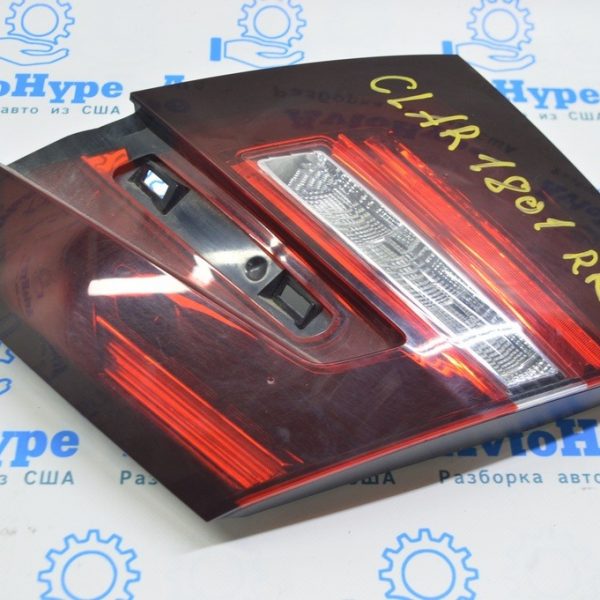 Фонарь внутренний крышка багажника правый Honda Clarity 18-21 usa 34150-TRT-013