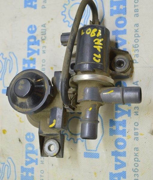 Клапан вентиляции топливного бака Honda Clarity 18-21 usa 17581-TRW-A01