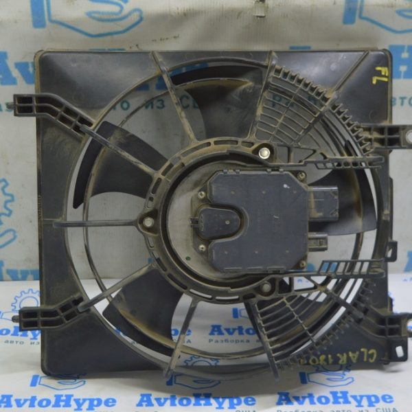 Мотор вентилятора охлаждения левый Honda Clarity 18-21 usa 1J030-5WP-A01