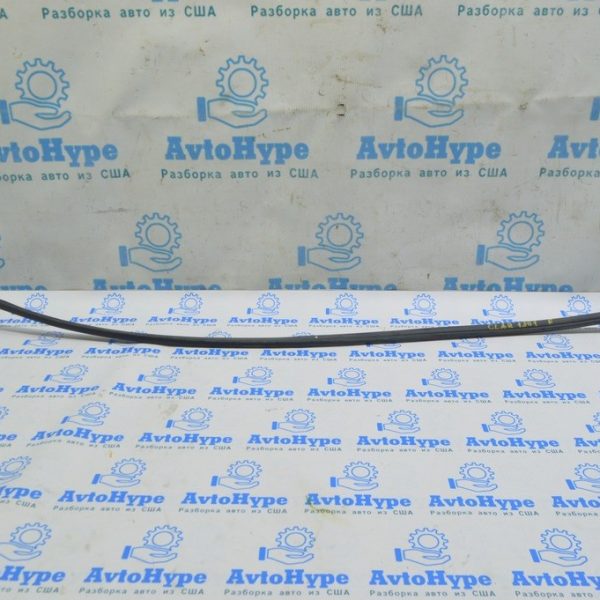 Уплотнитель капота задний Honda Clarity 18-21 usa на жабо 74143-TRT-A01