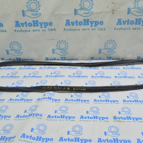 Уплотнитель крышки багажника Honda Clarity 18-21 usa 74865-TRT-A01