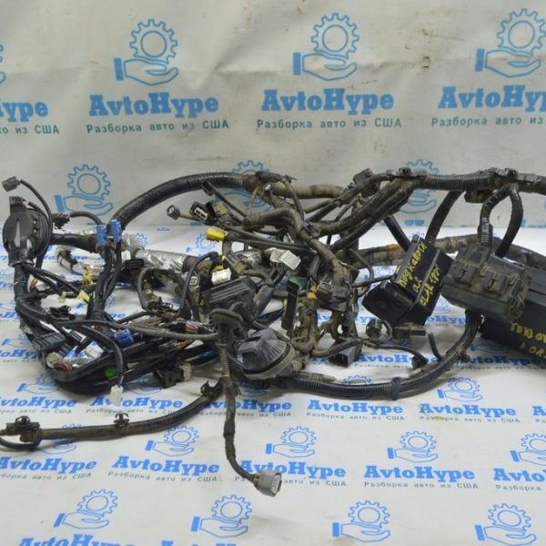 Проводка подкапотная с блоком предохранителей Honda Clarity 18-21 usa (01) 32200-TRW-A10