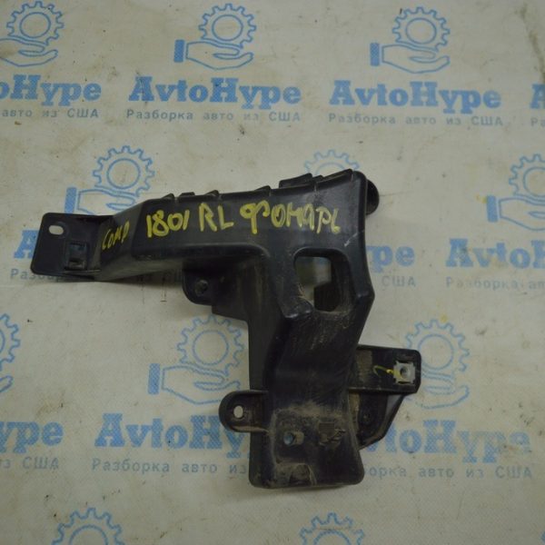 Крепление заднего бампера внутр левое Jeep Compass 17- 68244465AA