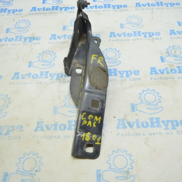 Петля капота правая Jeep Compass 17- 68244074AA