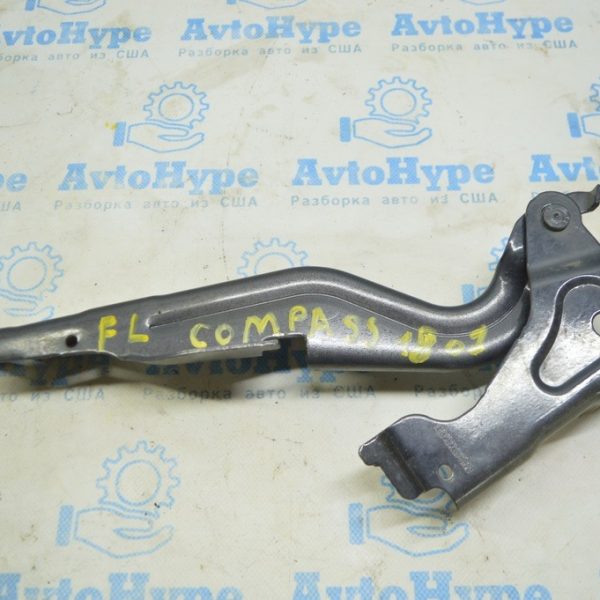 Петля капота левая Jeep Compass 17- 68244075AA