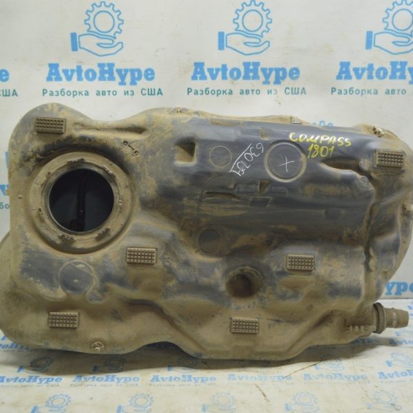 Топливный бак Jeep Compass 17- 2.4 68368222AC