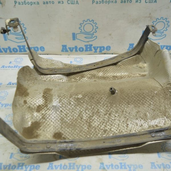 Теплоизоляция топливного бака Jeep Compass 17- 2.4 68246764AA