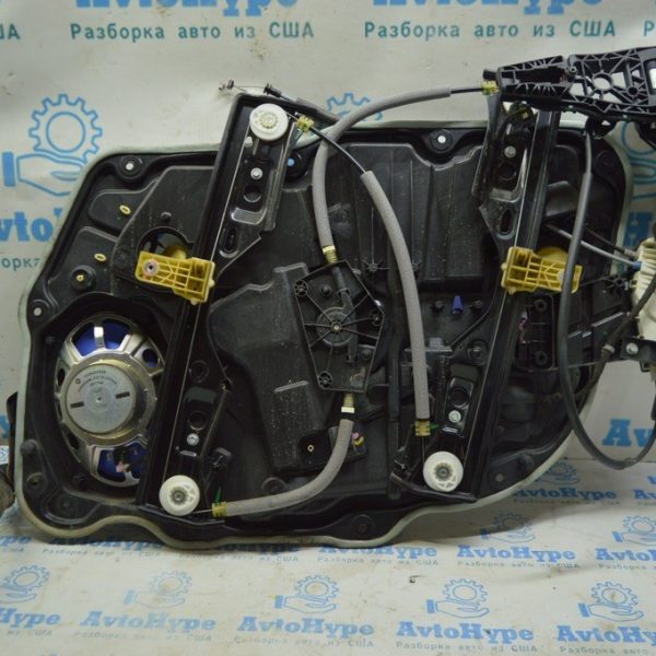 Механизм ручки двери передней левой Jeep Compass 17- 68242307AD