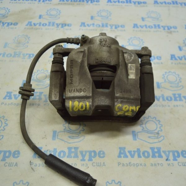 Суппорт передний правый Jeep Compass 17- 68346906AB