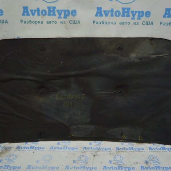 Изоляция капота Jeep Compass 17- (01) надорвана, замята 68244280AA