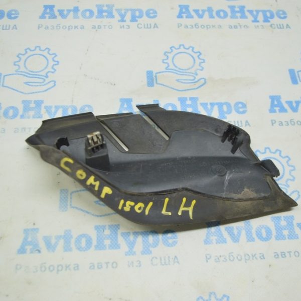 Уплотнитель решетки дворников левый Jeep Compass 17- 5UT13RXFAB