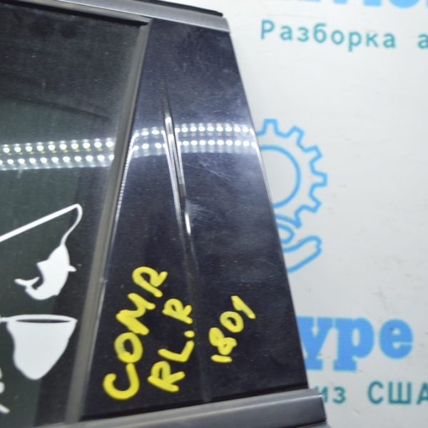 Накладка двери боковая задняя левая Jeep Compass 17- зад 68246273AC