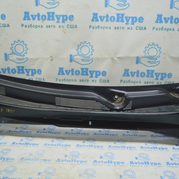 Решетка дворников пластик Jeep Compass 17- 5UT09RXFAC